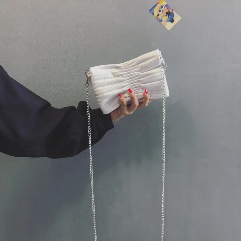 

Small bag female 2019 new Korean version of the wild chic chain bag girl slung mini bag