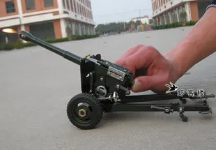 

Military model metal lighters, individuality creative army fan gift, metal lighters,Cigarette Accessories