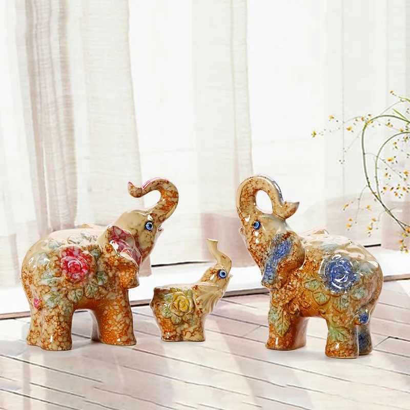

Family of three Lucky Naffo Elephant Decoration Best Birthday Gift Ceramic Desk Office Home Decor Furnishing Teahouse Ornament