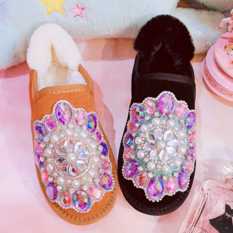 

Winter custom luxury sparkling rhinestones real cowhide warm flat women's boots fashion thick warm cotton shoes snow boots.