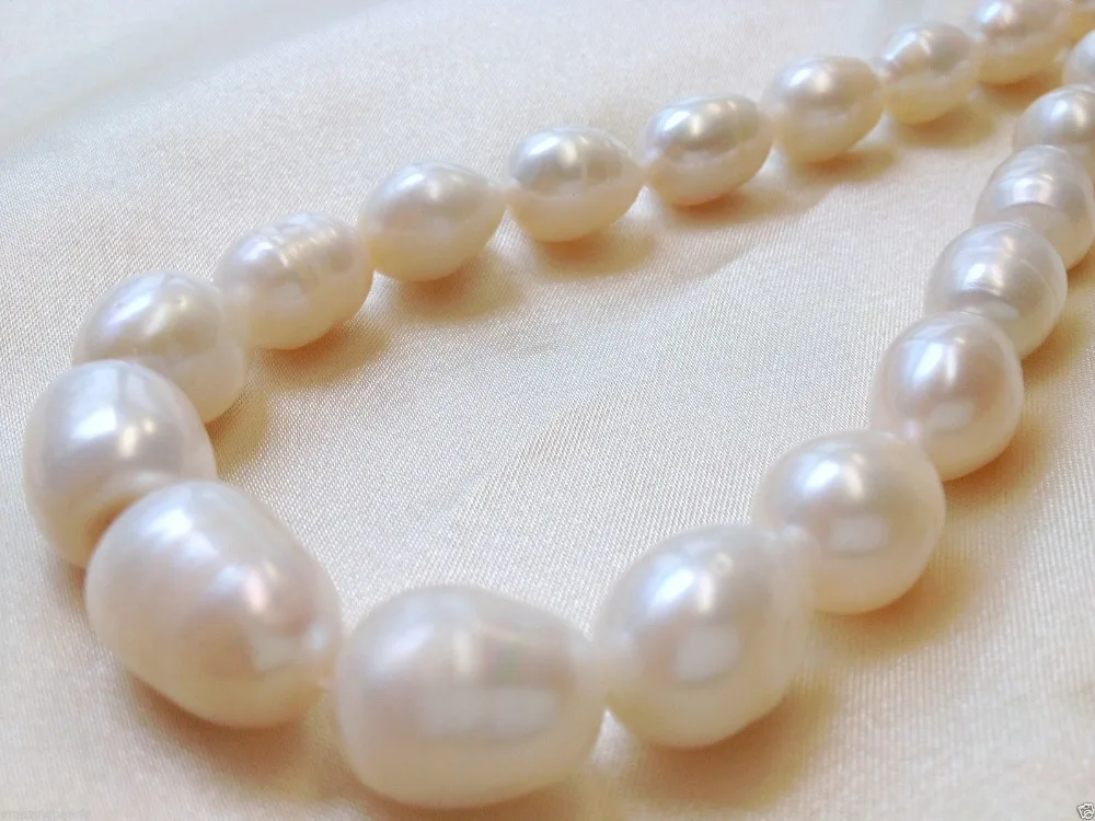 

wb 003203 13-14mm White Round Freshwater Pearls Loose Beads Oval or Rice AA 15''