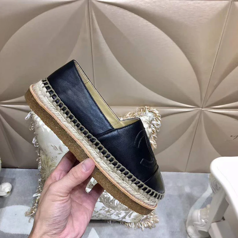 

Luxury brand Genuine leather Women Fisherman shoes fashion Round Toe Women Pure hand sewing Flat Shoes Real leather Flat Shoes