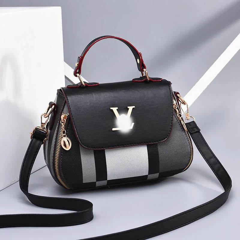

2019 New Hanbags Women's Luxury Leather Patchwork Color Bag Ladies Handbags Brand Small Flap Tote Women Messenger Bag Sac A Main