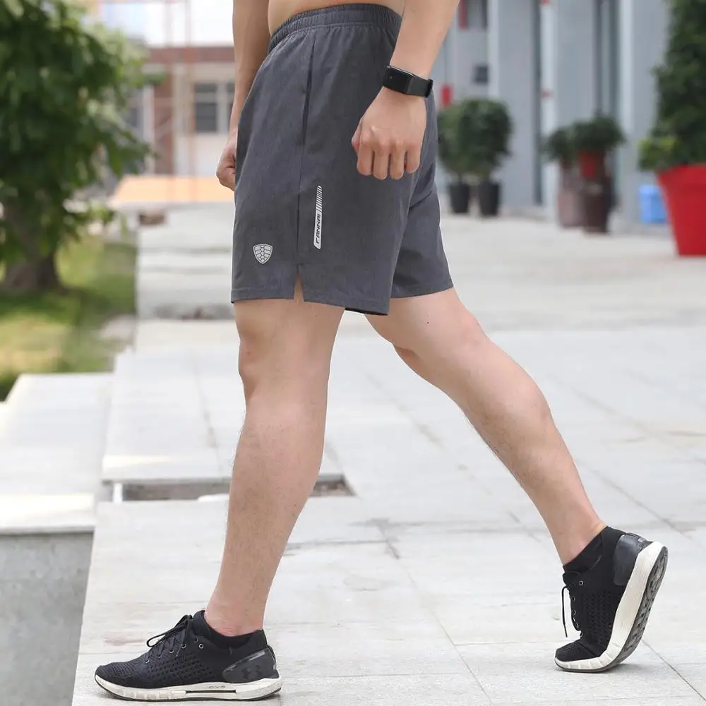 Running Shorts Men Sports Jogger Fitness Pockets Shorts Quick Dry Men Gym Breathable Shorts Sport gyms Short men 2019 Summer
