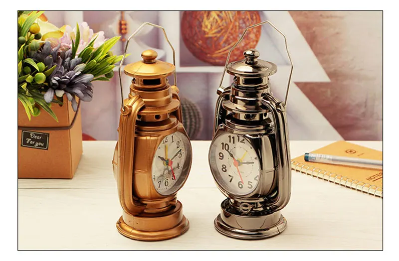 Vintage Alarm Clock Retro Oil Lamp Alarm Clock Watch Table Kerosene Light Clock Living Room Decor Articles Office Craft Ornament