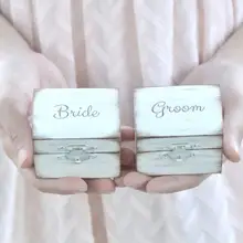 Изготовленные на заказ коробки для подносителя деревянных колец в деревенском стиле, подгоняйте любой язык, держатель кольца для даты, винтажная деревянная коробочка для кольца для помолвки