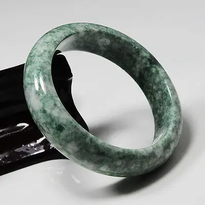 

0186 Beautiful Certified Grade "A" Natural Green Jadeite Jade Gems Bangle Bracelet