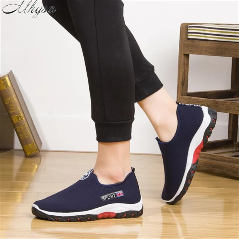 Mhysa 2019 new spring autumn fashion men's casual shoes comfortable breathable non-slip flat shoes solid color sneakers L166