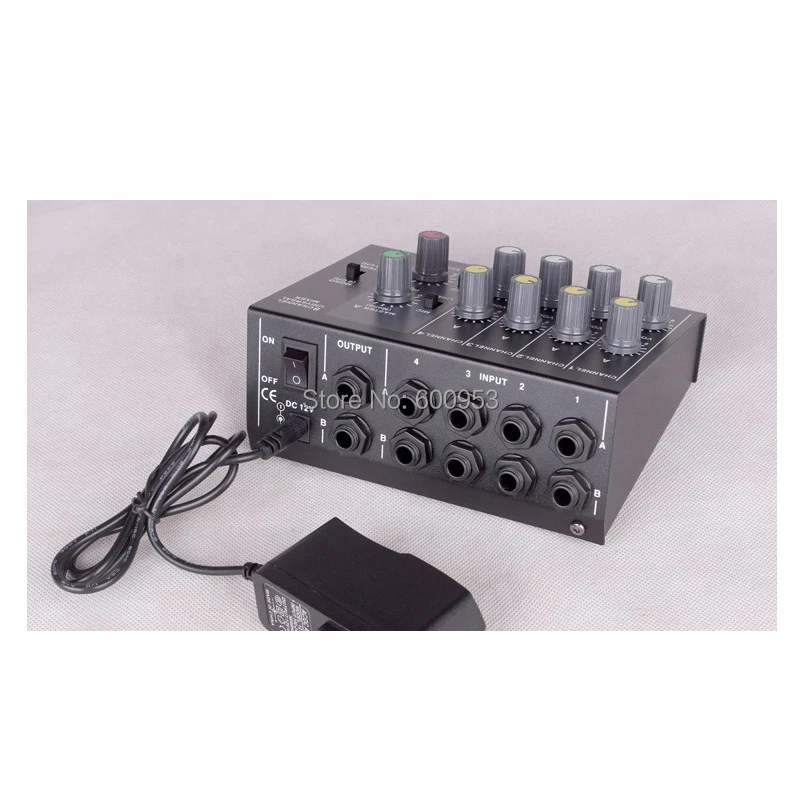 Pro 4 Stereo / 8 Mono Audio Mini Mixer effect reverberator 1/4 Inputs and outputs - battery powered, or use optional AC adapter