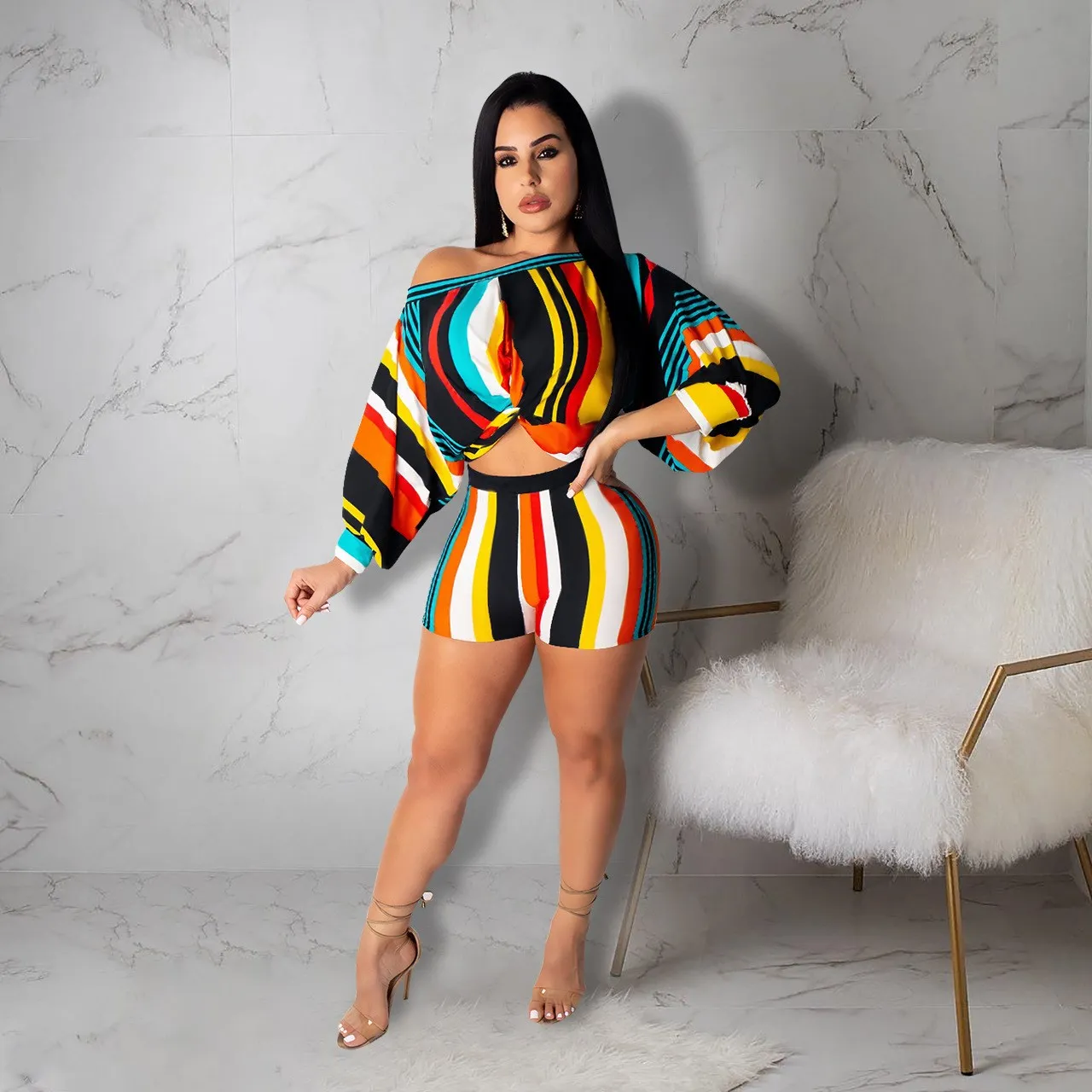 

2019 Women Sexy Two Pieces Set Shorts Striped Printed Long Sleeve Fashion Crop Top Short Pants Party Suits