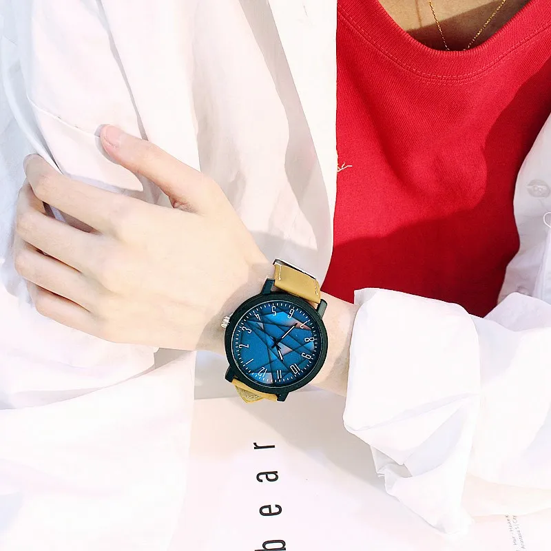 

2019 fashion casual digital girls sports simple watch