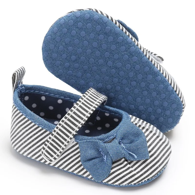 Для маленьких девочек туфли принцессы лук в полоску туфли принцессы детская обувь для новорожденных Кроссовки 0-18 месяцев M1