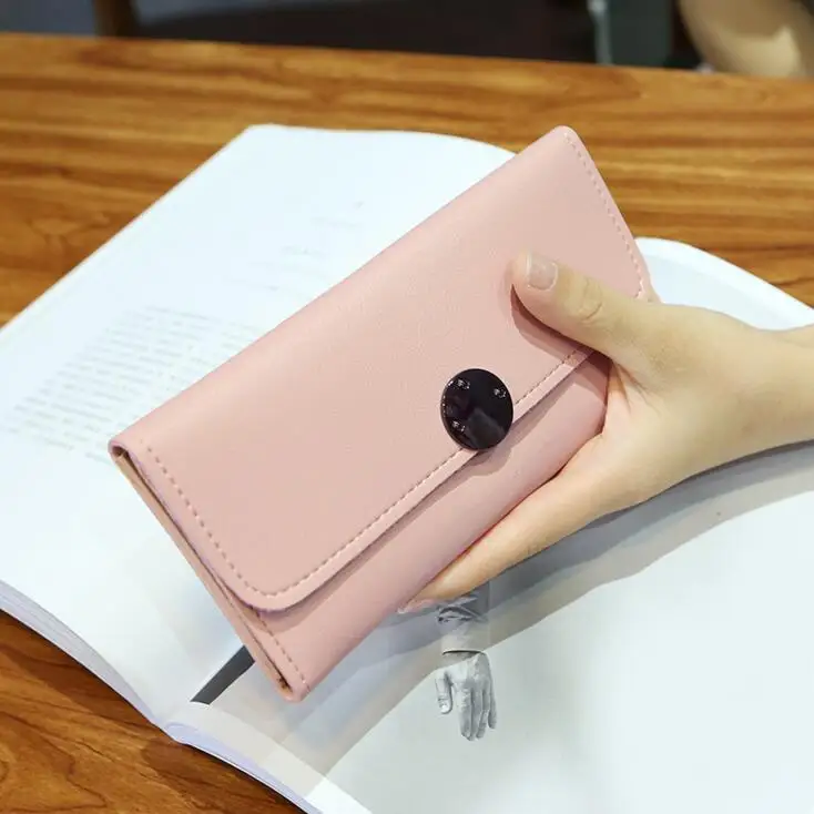 

2018 new ladies' long buckle purse with large capacity and purse in hand
