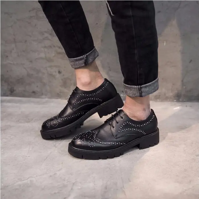 Rivets Chaussures Noir Des Robe Casual De Costume Hommes Bureau Hauteur Borgue forme Smart Mâle Plate Sculpté Dentelle Oxfords Croissante up 7HwwqY