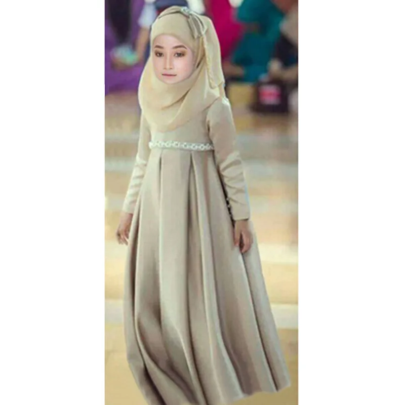 

Muslim girl dress + scarf + bowknot 3 sets of beautiful and lovely ethnic fashion dress