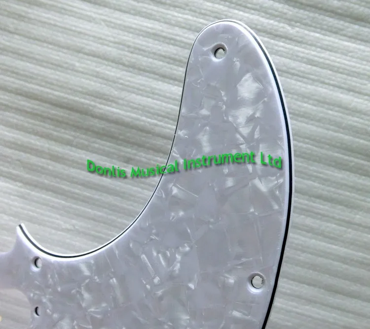white pearloid tele pickguards