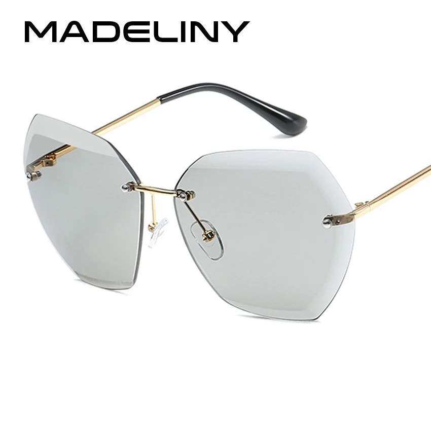 

MADELINY Vintage Women Square Sunglasses Fashion Summer Style Ocean Lens Grey Pink Blue Female Sun Glasses 2018 New MA258