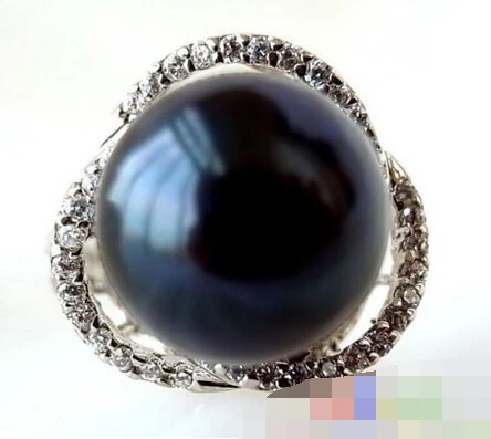 

00459 BLACK ROUND FRESHWATER CULTURED PEARL RING