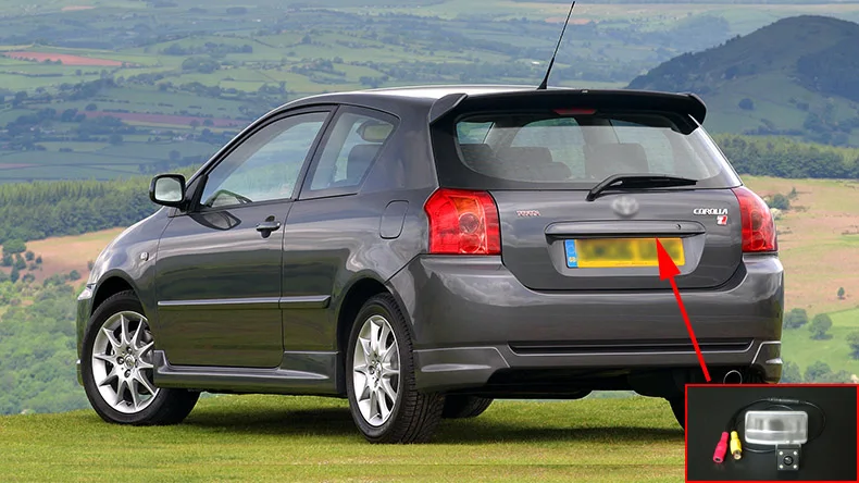 Toyota Corolla T-Sport 3-door 200407 (1)