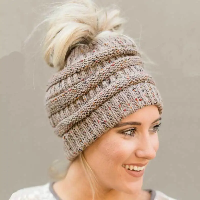 

Ponytail Beanie Hats For Women Winter Cap Knitted Skullies Beanies Warm Caps Handmade Soft Knit Beanie for Ponytails & Buns