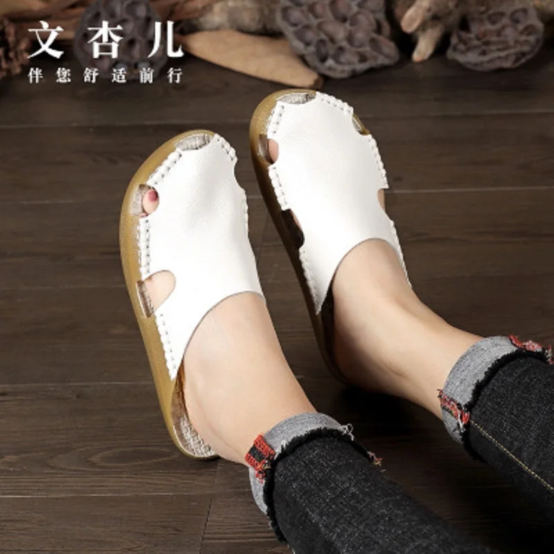 

2019 comfortable soft leather lazy hollow flat beach shoes handmade leather sandals flat with baotou soft bottom slippers
