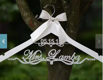 Glitter Silver Personalized Wedding dress Hangers Custom DATE Bridal Bride MRS Name Bridesmaid Gift Hanger party gifts favors tanie i dobre opinie Acryl Wedding Favors wedding favors and gifts