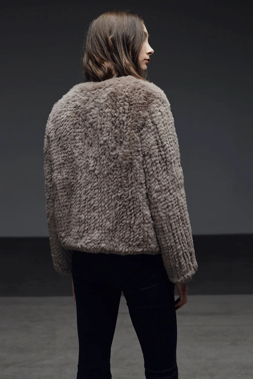 ELLE-Back-Moss