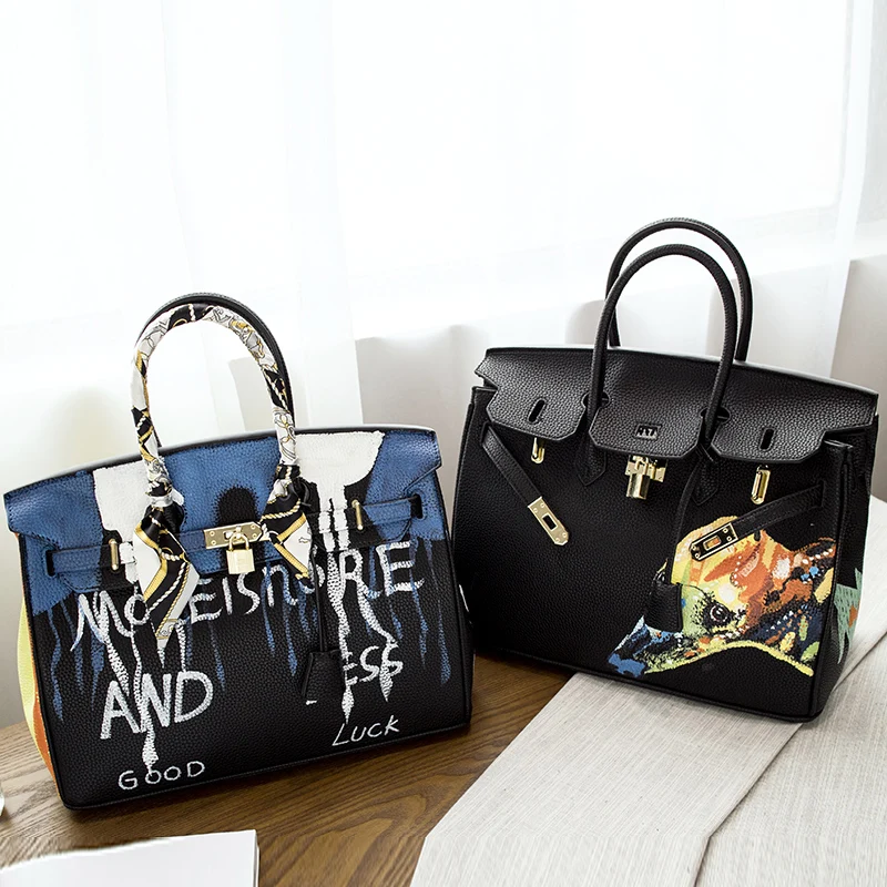

2016 Europe Graffiti Printed Cartoon High Quality PU leather Platinum Package Buckle handbag with Multicolored print 35CM Lock