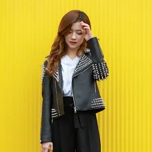 Женская кожаная куртка в стиле панк с шипами, черная, весна, новинка, с заклепками, из потертой искусственной кожи, Байкерская, в стиле рок, модное пальто, L18BD290