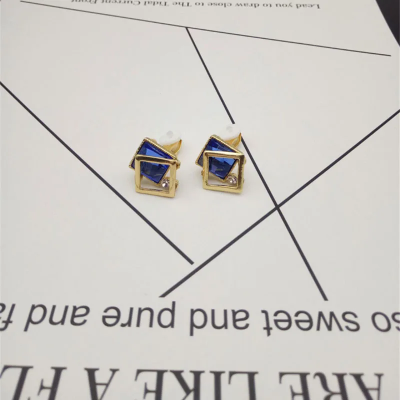 Movie star gold plated square shape imported crystal earrings  (4)
