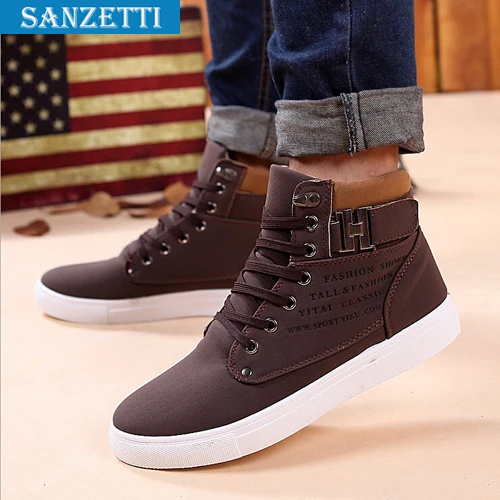 Nov 03, · Para los hombres que les gusta vestir deportivos y a la ves con un toque de elegancia, les traigo las imágenes de los mejores e innovadores tenis de color blanco que están de moda en este año para los hombres que están a la moda para que los combines con tu mejor jean o pantalón de dril que tengas y una buena camisa o camiseta vas a tener el mejor código de vestuario que un hombre /5(14).
