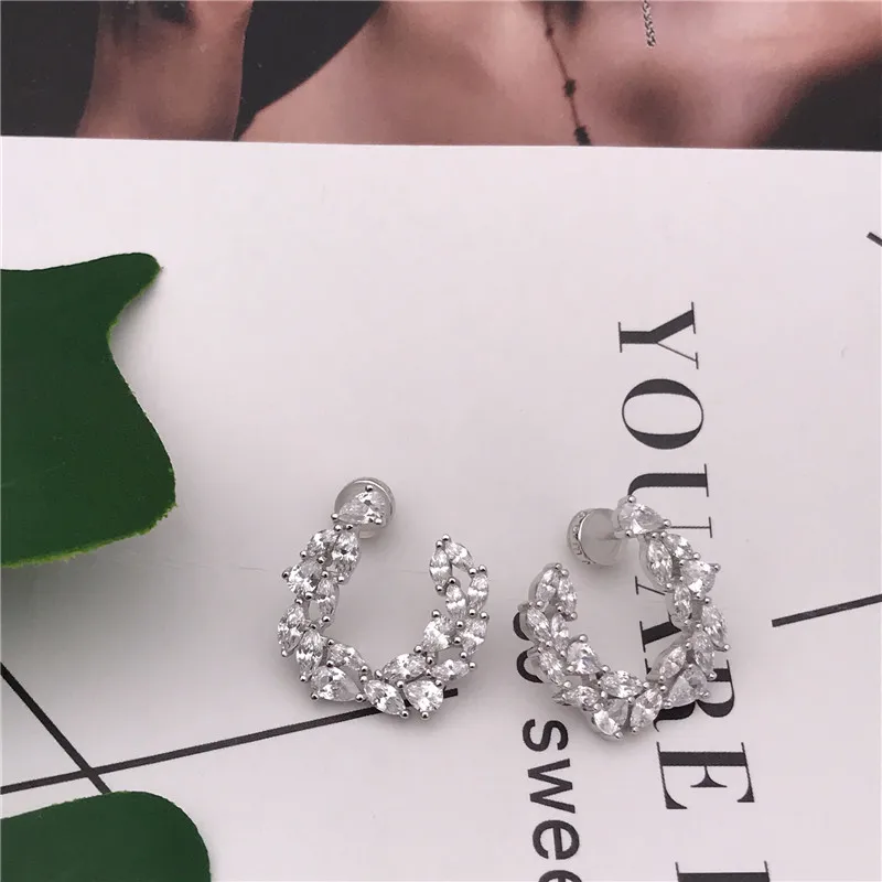 

ZEF 925 Sterling Silver Stud Earrings with Zircon, U-Shaped, Sleek,Stylish and Elegant ladies jewellery.