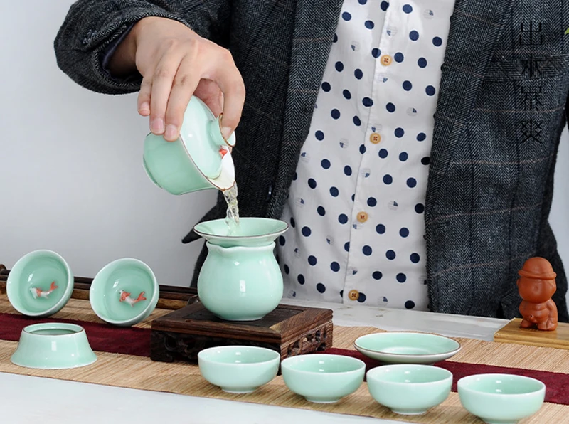 Celadon Gaiwan teaset kungfu tea bowl of jingdezhen blue and white porcelain tea glass ceramic white porcelain three of the bowl