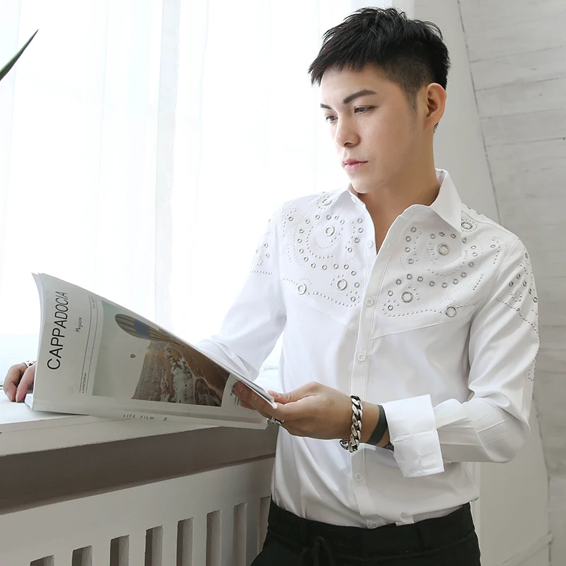 

2018 Spring and summer style high quality shirt men long sleeves fixed rivet hot bead stitching fashion casual jacket tide.