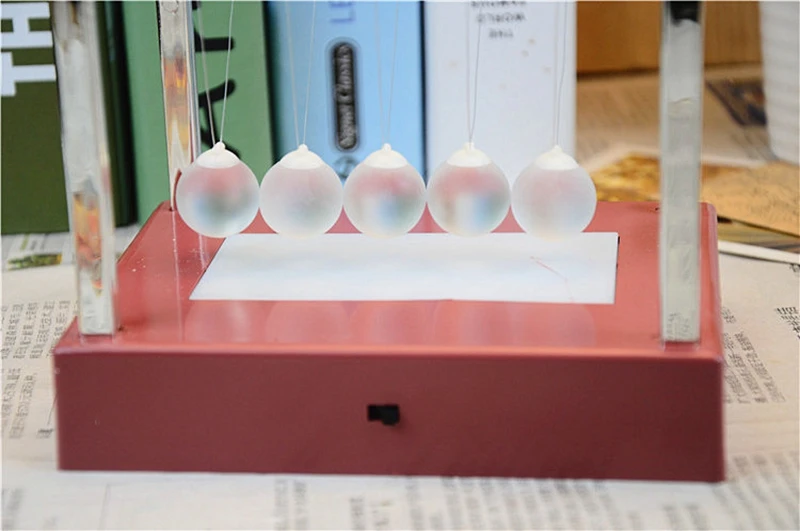 Novelty Colorful Glowing Night Light Creative Gift Newtons Cradle LED Light Up Kinetic Energy Home Offcie Science Toys Home Decor (6)