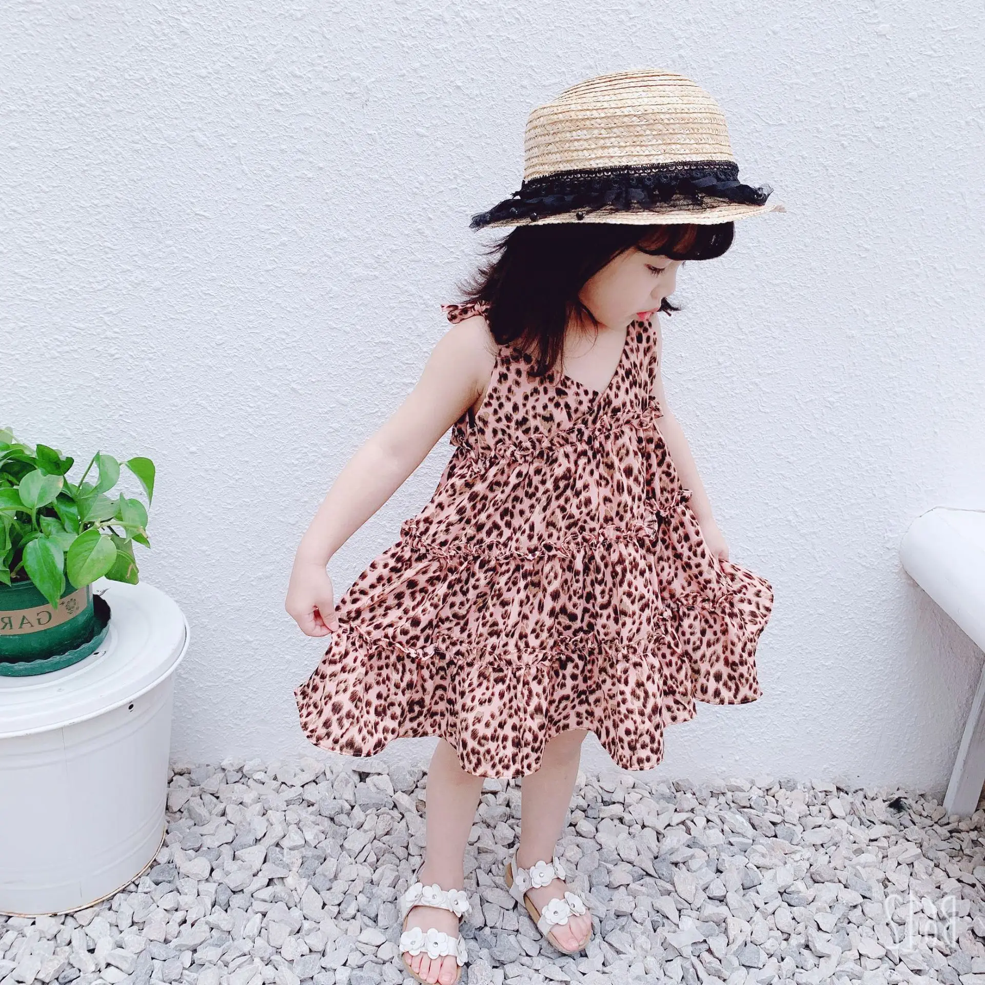 //cbu01.alicdn.com/img/ibank/2019/786/976/10724679687_1321416074.jpg