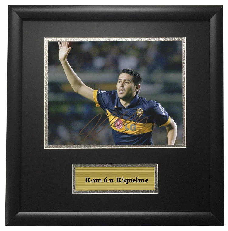 

Argentina footballer Roman Riquelme autographed signed photo come with SA COA framed