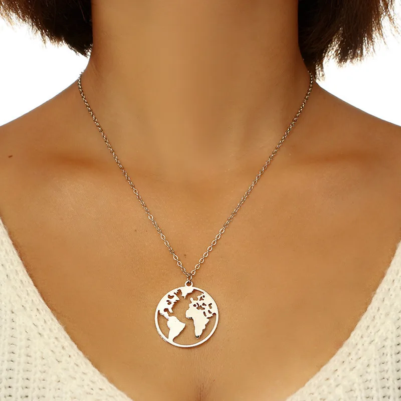 

2 Color New Europe and America Map Necklace Round Pendant Fashion Simple Vlavicle Alloy Chain Jewelry gift 45cm+5cm