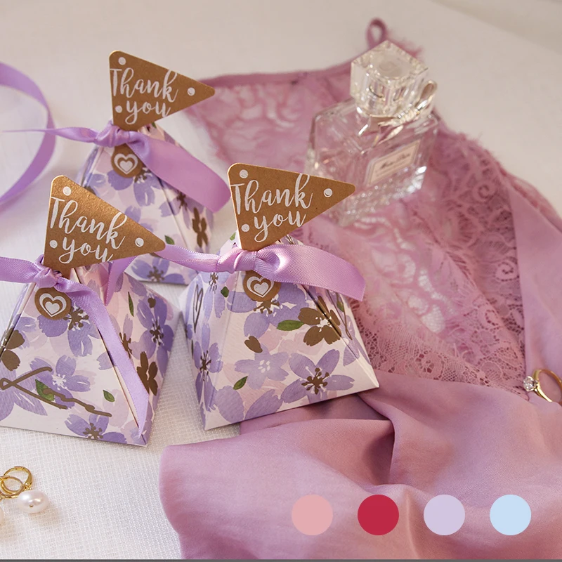 Multi-color Creative Sakura Triangular Pyramid Candy Box Wedding Favors and Gifts Box Party Supplies Paper Gift Chocolate Box (2)