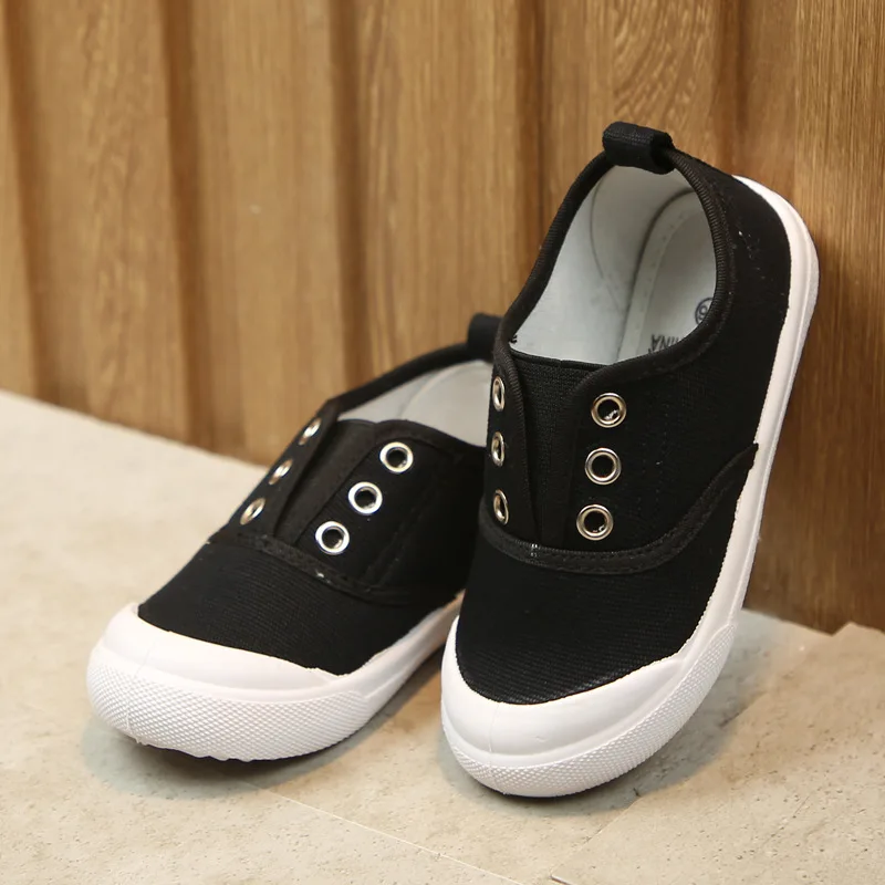 حذاء قماش للأطفال للبنين رياضة ضوء تنفس الفتيات حذاء كاجوال الطفل الرياضة الاطفال الانزلاق على حذاء أبيض طفل أزياء