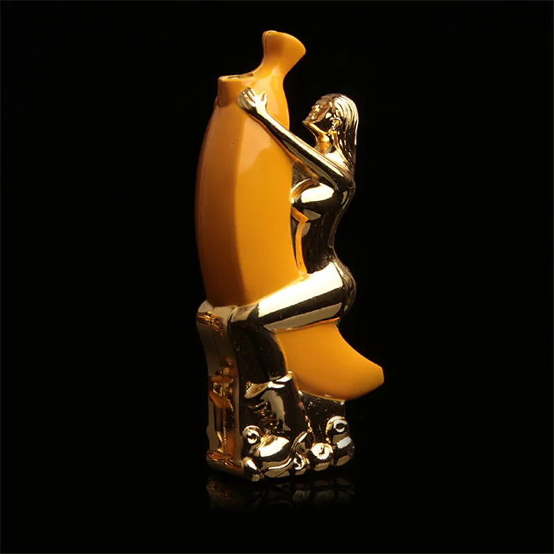 Creative-beauty-holds-a-banana-lighter-Lighters-Smoking-Accessories-Metal-lighters-cigarette-lighter (2)