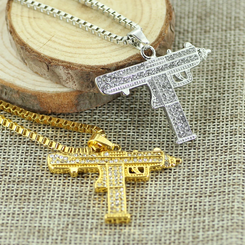 

Fashion Gold Color Uzi Gun Pendant Necklace Men Alloy Full Rhinestone Bling Submachine Gun Necklaces For Women Men Hip Hop Gift