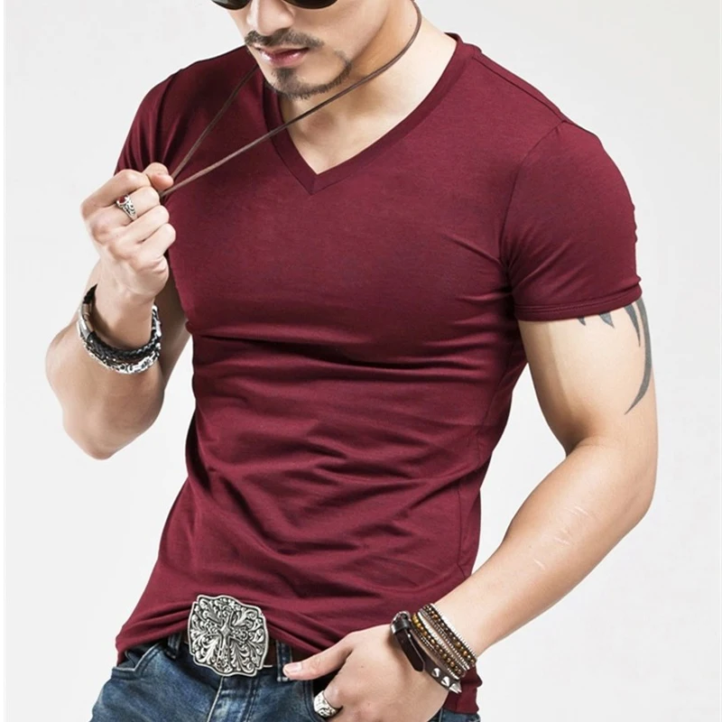 

2018 Summer T Shirt Solid Cotton High Quality Slim Casual New Brand Chase Deer White And Black Tracksuit Underwear T-Shirt Men