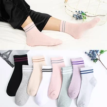 HSS/высококачественные полосатые хлопковые женские носки в стиле Харадзюку; плотные носки для девочек на весну и зиму; стильные модные женские носки для школьников