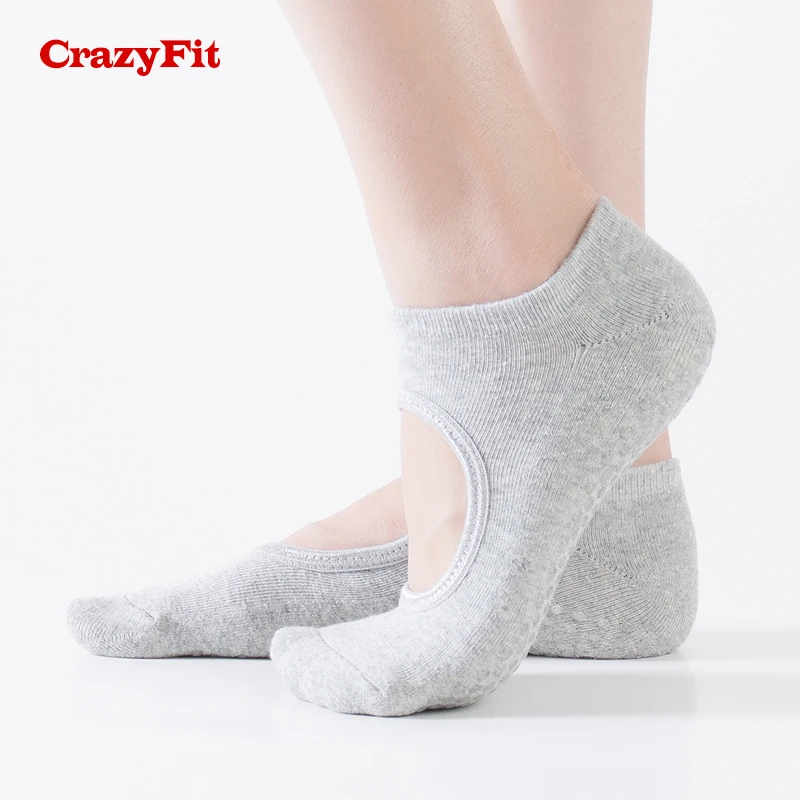CrazyFit профессиональный Йога носки с противоскользящей подошвой с открытым носком с открытой спиной тапочки с хлопковой стелькой; Для женщин Нескользящие тренажерный зал Фитнес для занятий спортом, пилатеса носки - Цвет: Gray