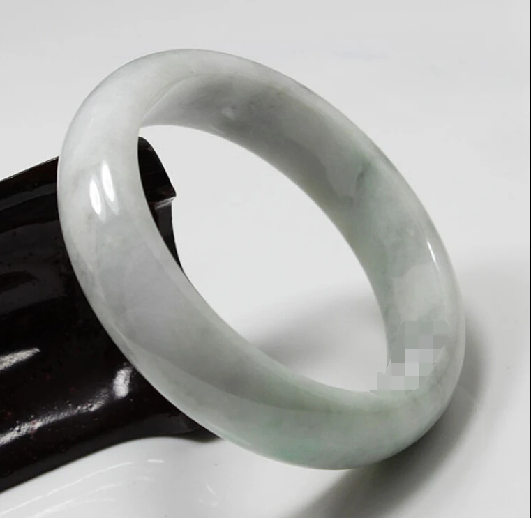 

0245 Natural Green Jadeite Jade Gems Bracelet Bangle