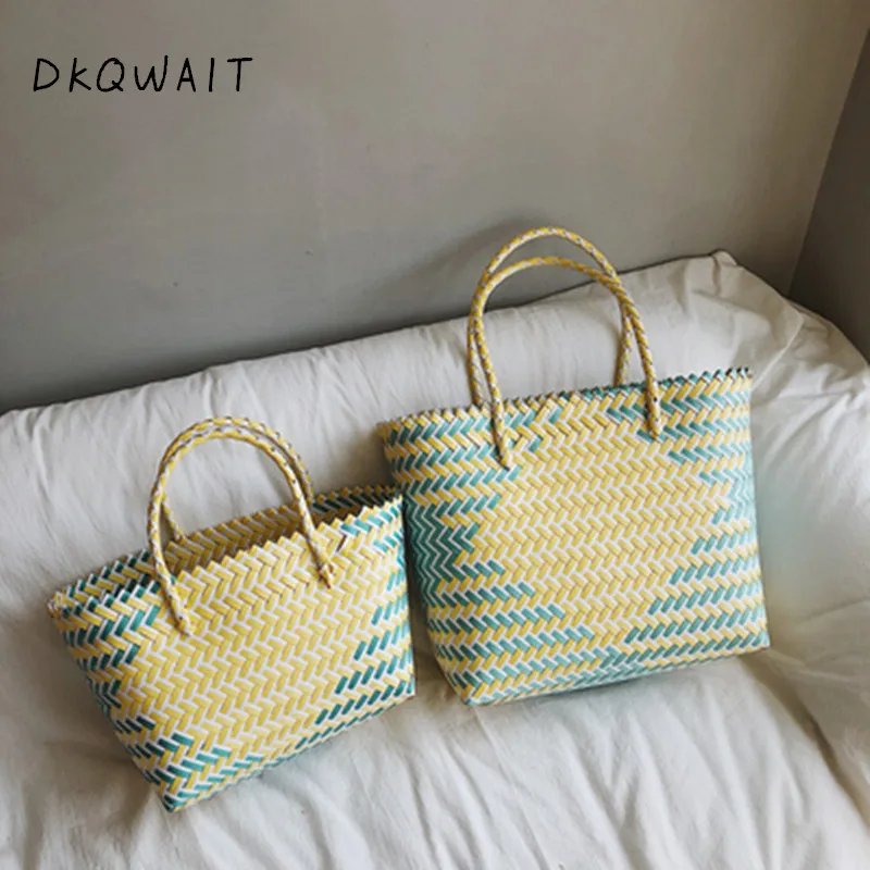 

Rattan Bag Woven Handmade Straw Beach Bag Large Totes Bali Women's Shoulder Bags Striped Bucket Bag Ladies Travel Handbags