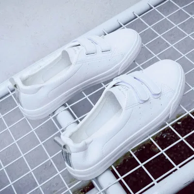 Женская обувь; повседневная обувь на высокой платформе; однотонная женская повседневная обувь из искусственной кожи; парусиновые кроссовки для женщин - Цвет: 6863 White Silver