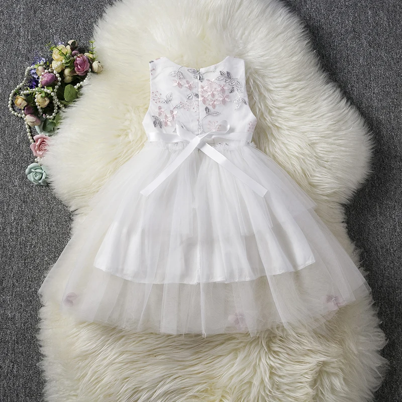 Летнее кружевное платье с v-образным вырезом на спине, одежда для девочек, платье на крестины с цветами для маленьких девочек, одежда принцессы для маленьких девочек 2-6 лет