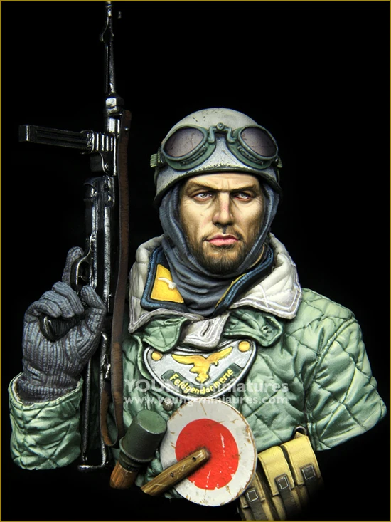 1/10 Scale Resin Bust German Paratrooper Unpainted Figure Model Kit